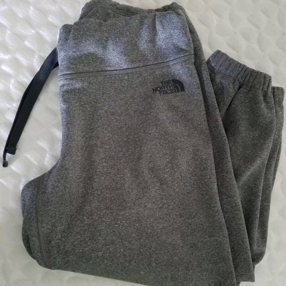 Women's The Northface capri pants size small